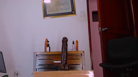 angel online show from 10/07/25, 06:16