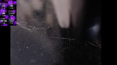 Snapshot of anyholl chatting on 10/12/25, 02:05 any simsom online show from 10/12/25, 02:05