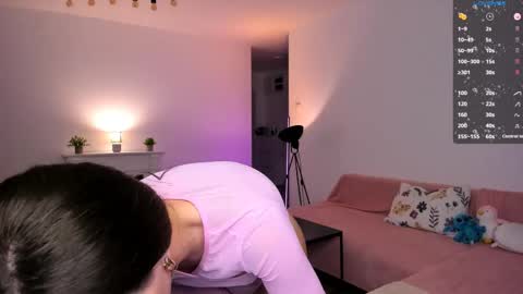 Anysa Smith online show from 03/07/26, 09:45