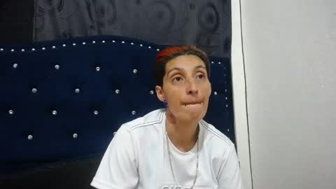 anyu online show from 12/11/24, 04:18