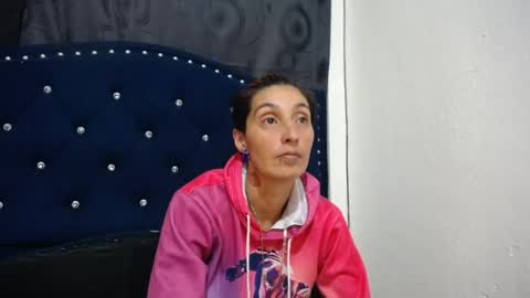 anyu online show from 01/12/25, 05:13