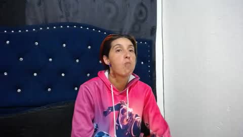 anyu online show from 02/03/25, 04:25