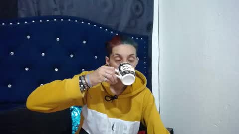 anyu online show from 02/17/25, 03:04