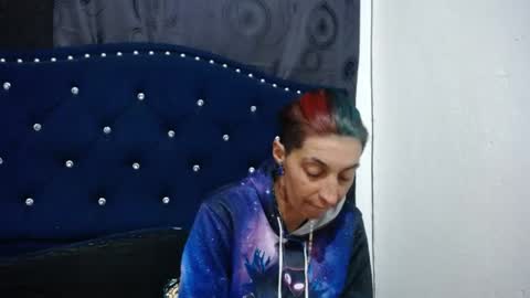 anyu online show from 02/19/25, 05:05