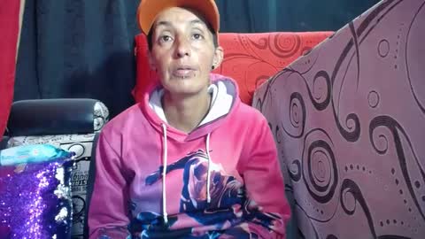 anyu online show from 09/18/25, 08:44