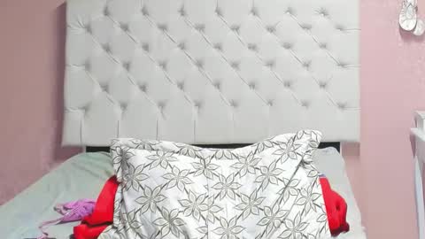 Aome Rainbow online show from 12/16/24, 02:15