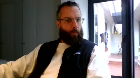 apc_3 online show from 02/23/26, 09:06