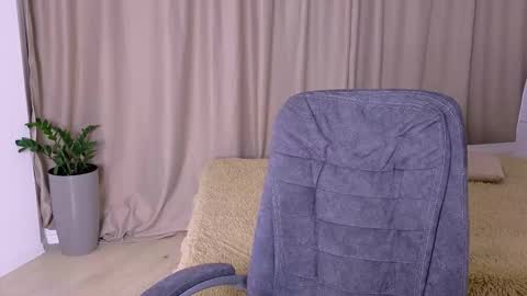 ApheliaStar online show from 11/22/25, 03:11