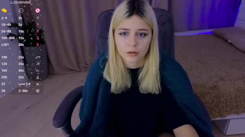 ApheliaStar online show from 12/14/25, 03:17