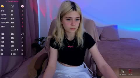 ApheliaStar online show from 04/23/26, 03:25