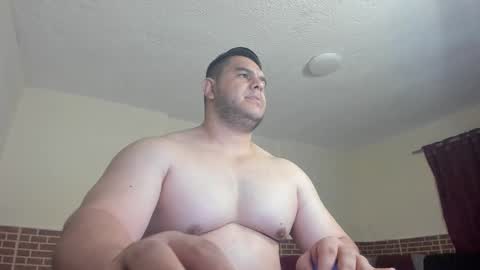 follow me   here you find me online show from 10/14/25, 06:47