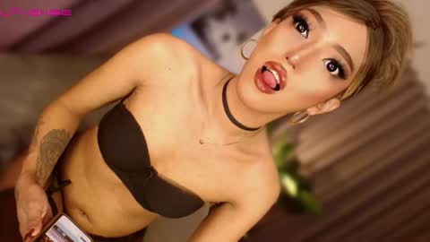 kathryn online show from 04/24/26, 12:02