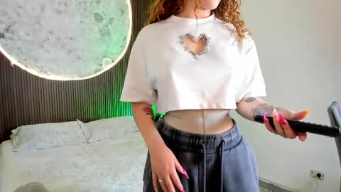 aphrodite online show from 05/31/26, 09:05