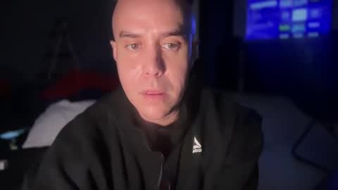 Snapshot of apollodante2 chatting on 01/06/25, 11:40 Apollo Dante online show from 01/06/25, 11:40