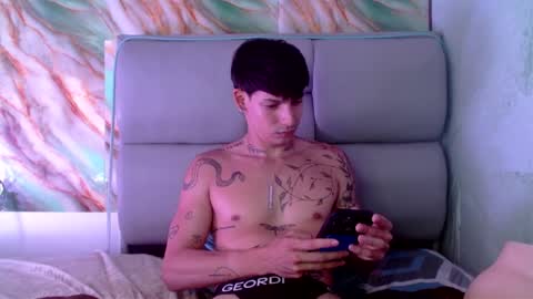 Snapshot of apolo01_ chatting on 02/26/25, 08:44 Apolo online show from 02/26/25, 08:44