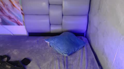 Snapshot of apolo01_ chatting on 10/01/25, 07:31 Apolo online show from 10/01/25, 07:31