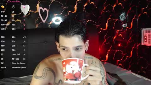 Snapshot of apolo01_ chatting on 02/15/26, 11:45 Apolo online show from 02/15/26, 11:45