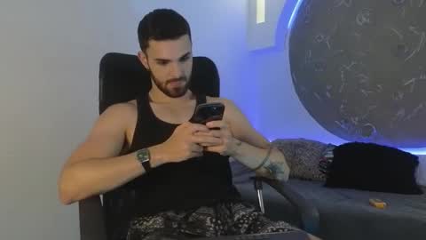 Apolo Lux  online show from 02/06/26, 09:07