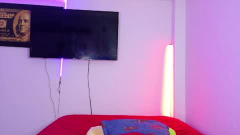Snapshot of apolo_prince1 chatting on 06/02/26, 01:40 Apolo online show from 06/02/26, 01:40