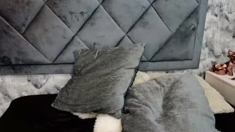 Snapshot of apolo_rousse chatting on 09/12/25, 12:33 Apolo online show from 09/12/25, 12:33