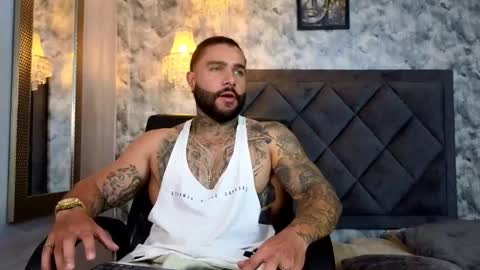 Snapshot of apolo_rousse chatting on 09/13/25, 09:58 Apolo online show from 09/13/25, 09:58