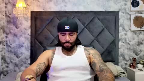 Snapshot of apolo_rousse chatting on 10/01/25, 08:48 Apolo online show from 10/01/25, 08:48