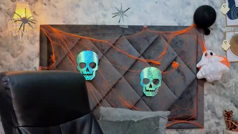 Snapshot of apolo_rousse chatting on 10/30/25, 07:14 Apolo online show from 10/30/25, 07:14