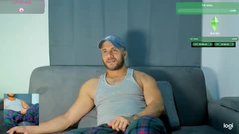 Snapshot of apolo_strange chatting on 10/28/25, 03:54 apolo_strange online show from 10/28/25, 03:54