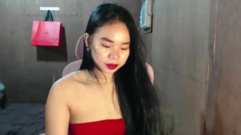 apple_pie23456 online show from 09/09/25, 09:03