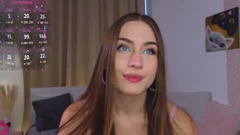 Vicki online show from 11/22/25, 09:19