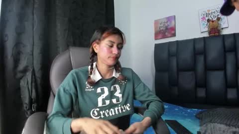 sofi y kevin online show from 12/16/25, 01:05