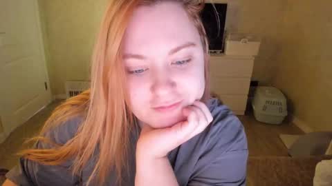 appleyummybuns online show from 02/16/26, 10:33