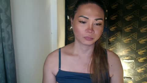 devi online show from 06/24/26, 09:36