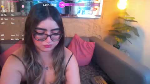 Snapshot of appril_foxx chatting on 09/16/25, 03:02 apprilfoxx online show from 09/16/25, 03:02