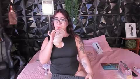 apprilfoxx online show from 02/01/26, 04:49