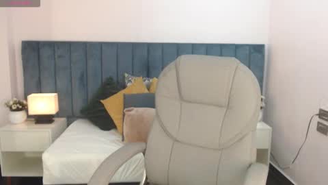 April Bunny online show from 11/18/25, 08:57