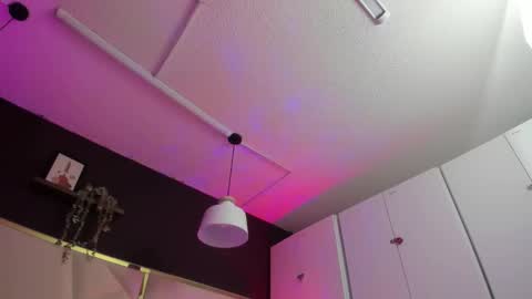 April online show from 09/17/25, 12:07