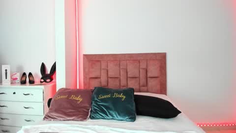 april collinsxx online show from 02/24/26, 11:25