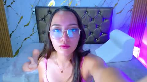 APRIL online show from 09/27/25, 11:32