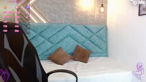  April  online show from 02/12/25, 12:22