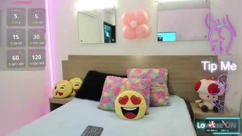  April  online show from 09/10/25, 11:32