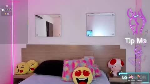  April  online show from 09/12/25, 12:16