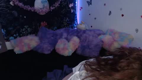 april_l6 online show from 11/20/25, 10:09