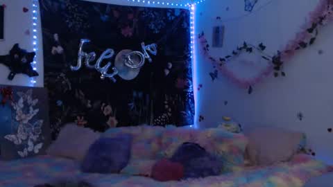 april_l6 online show from 03/03/26, 11:10