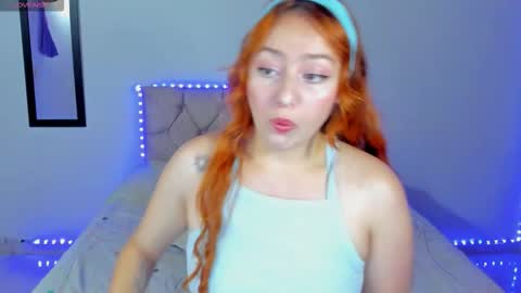 Snapshot of april_sommers chatting on 09/11/25, 10:59  April  online show from 09/11/25, 10:59