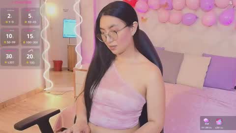 Snapshot of april_tay1 chatting on 02/26/26, 04:00 APRIL online show from 02/26/26, 04:00