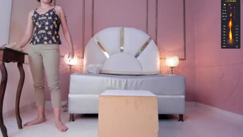 Snapshot of aprilbonnie chatting on 01/24/25, 02:28 3pm to 930 pm colombia online show from 01/24/25, 02:28