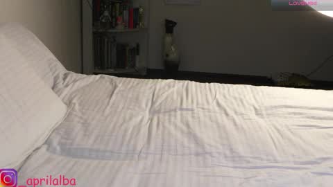 Snapshot of aprilinalba chatting on 09/14/25, 01:05 ALEKSANDRA POLYAKOVA online show from 09/14/25, 01:05