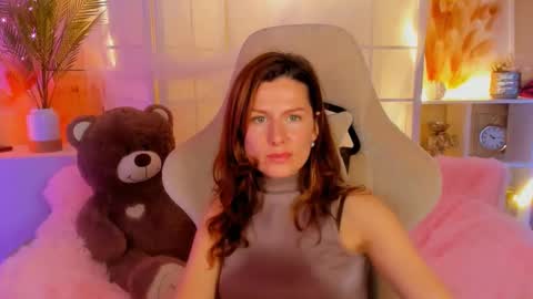 Snapshot of aprill_o_nill chatting on 12/03/24, 10:50 aprill_o_nill online show from 12/03/24, 10:50