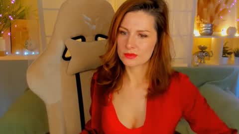 Snapshot of aprill_o_nill chatting on 12/18/24, 03:55 aprill_o_nill online show from 12/18/24, 03:55